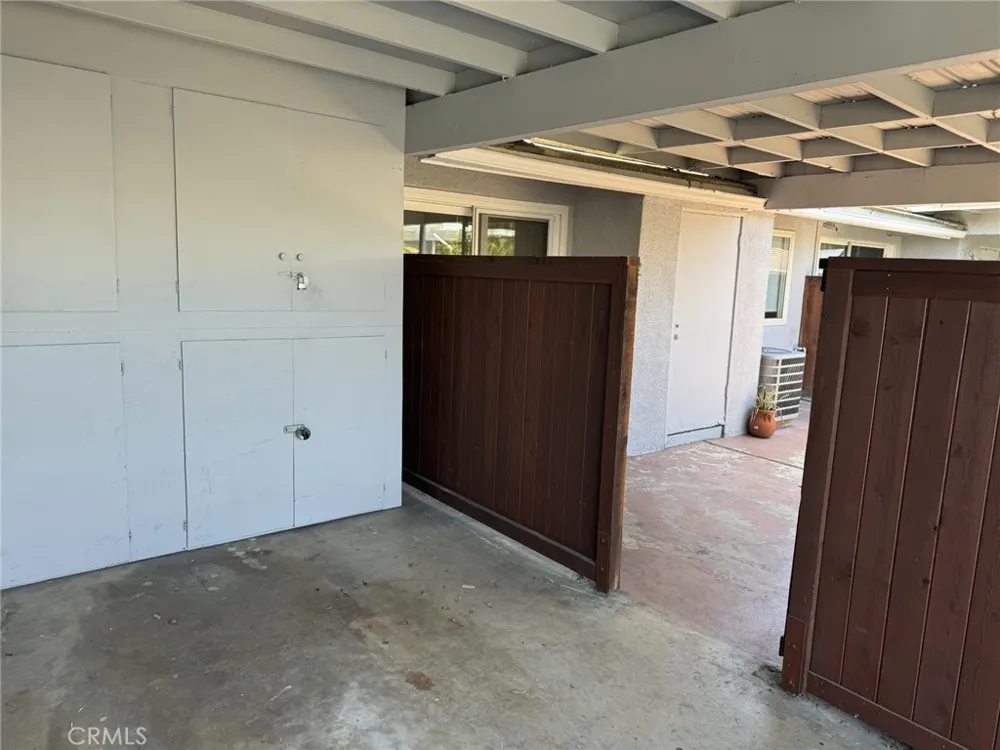1225 E 1st Tustin, CA 92780