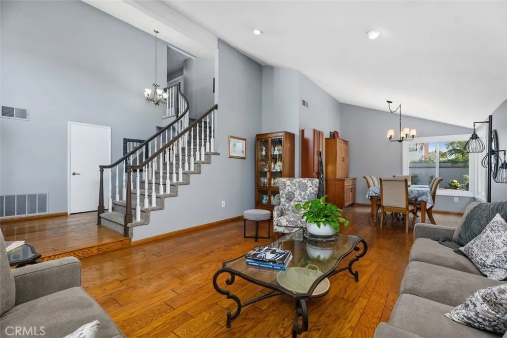 8058 E Woodsboro Avenue Anaheim Hills, CA 92807