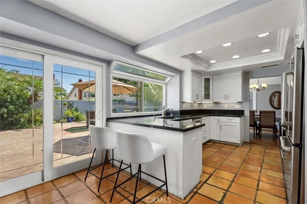 8058 E Woodsboro Avenue Anaheim Hills, CA 92807