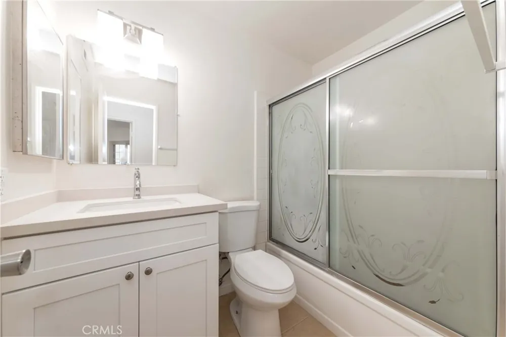 2518 Greenwich Drive Fullerton, CA 92833