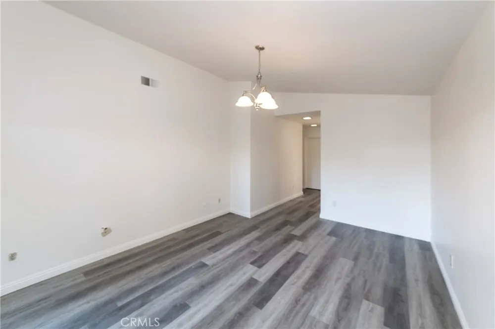 2518 Greenwich Drive Fullerton, CA 92833