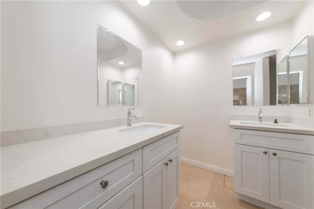 2518 Greenwich Drive Fullerton, CA 92833