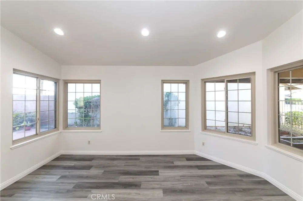 2518 Greenwich Drive Fullerton, CA 92833