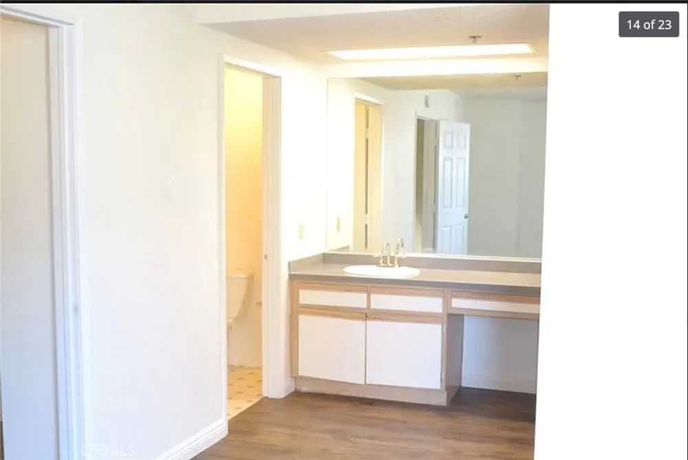 44532 15th E #5 Lancaster, CA 93535