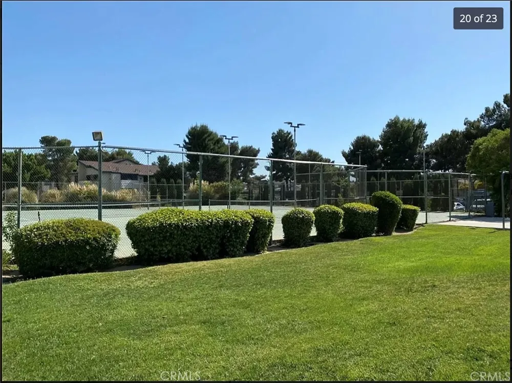 44532 15th E #5 Lancaster, CA 93535