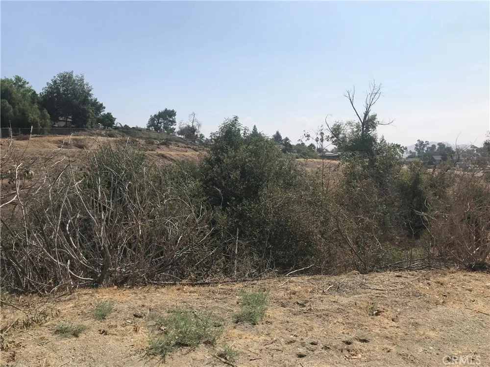 6401 Peralta Place Riverside, CA 92509
