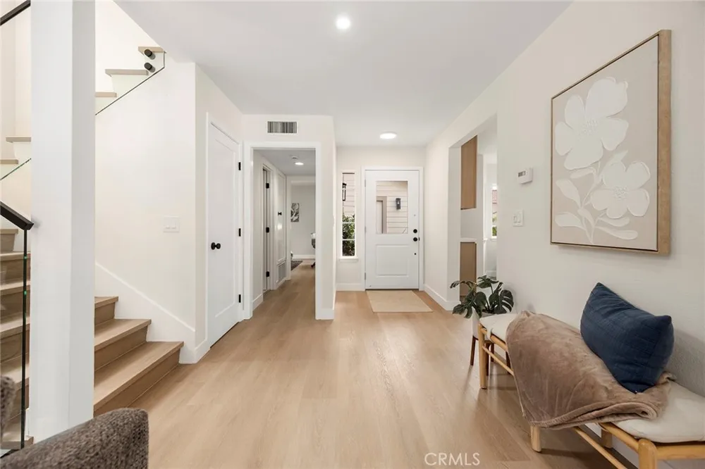 20435 Via La Mancha Yorba Linda, CA 92886