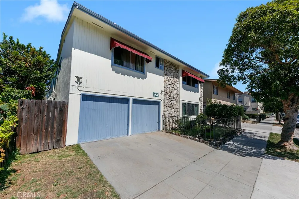 1123 Cedar Long Beach, CA 90813