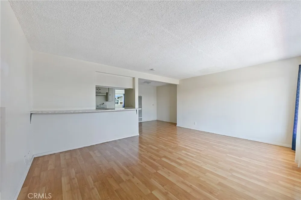1123 Cedar Long Beach, CA 90813