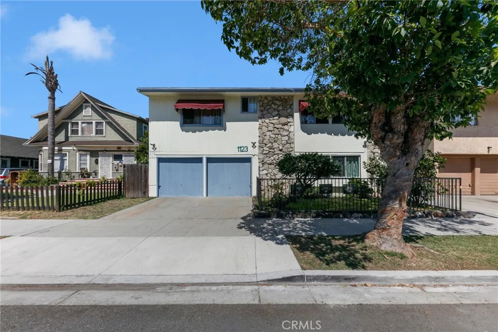1123 Cedar Long Beach, CA 90813