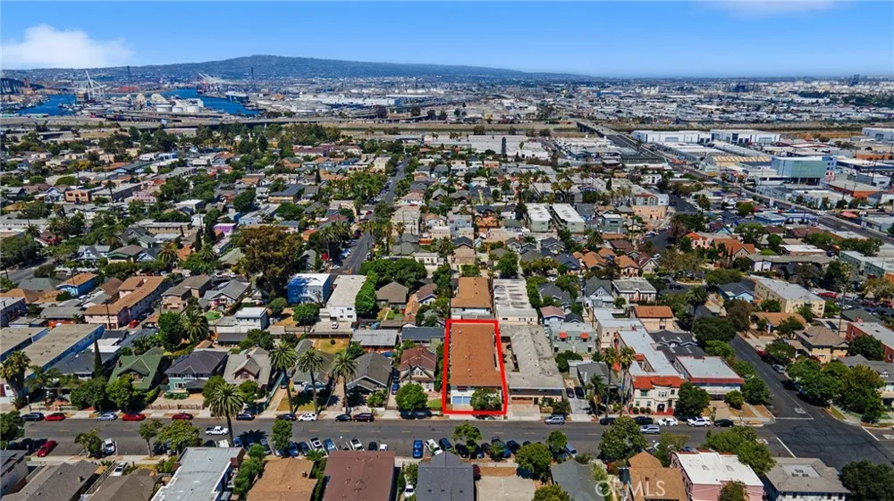 1123 Cedar Long Beach, CA 90813