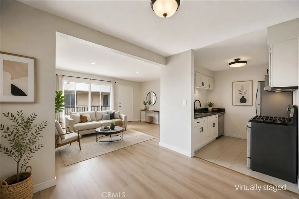 1123 Cedar Long Beach, CA 90813