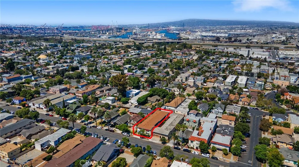 1123 Cedar Long Beach, CA 90813