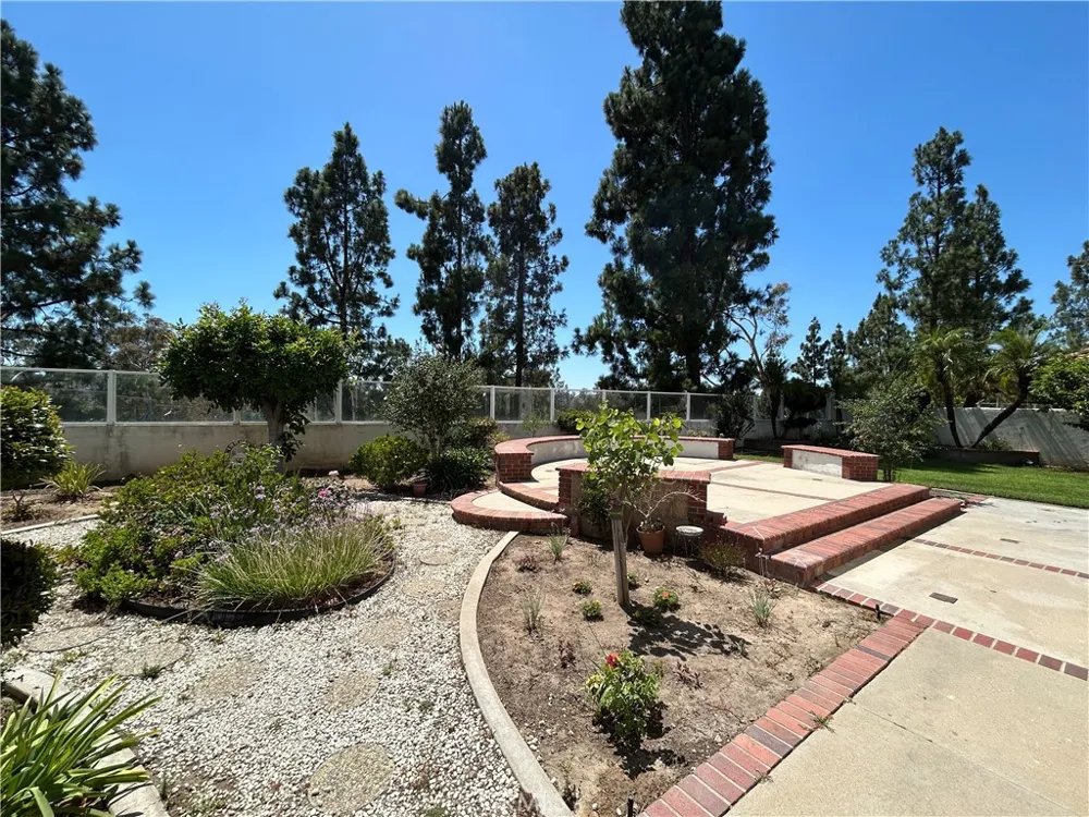 8132 E Hillsdale Orange, CA 92869