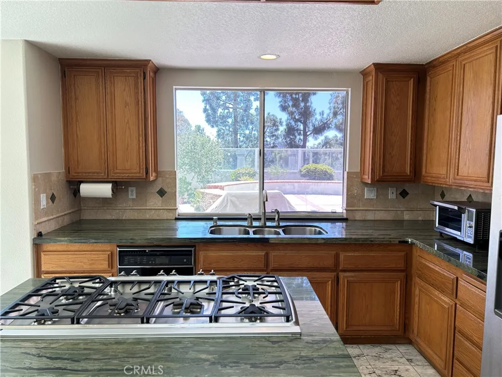 8132 E Hillsdale Orange, CA 92869