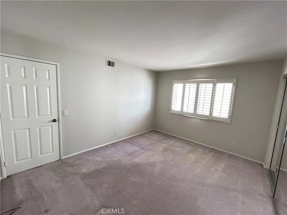 8132 E Hillsdale Orange, CA 92869