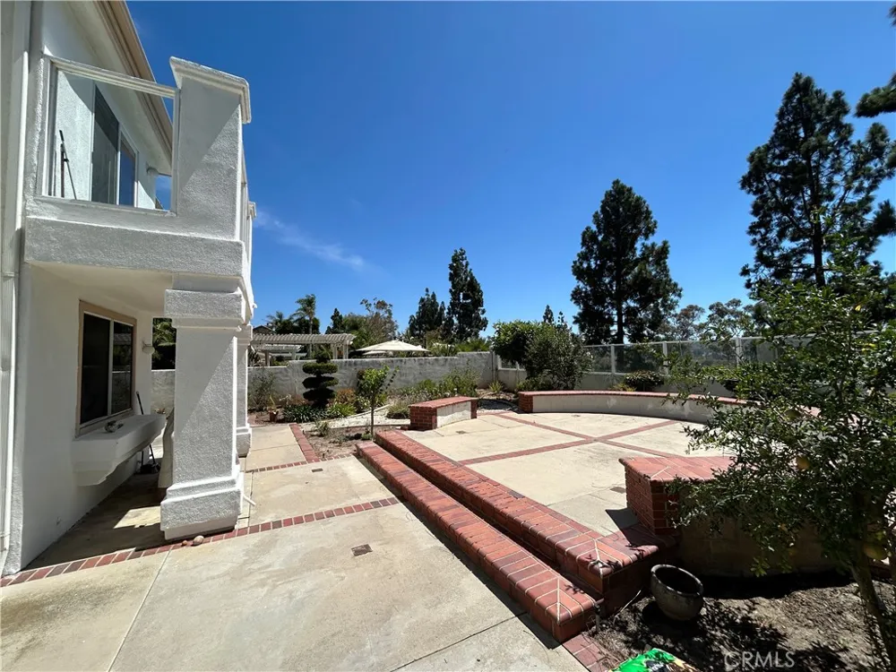 8132 E Hillsdale Orange, CA 92869
