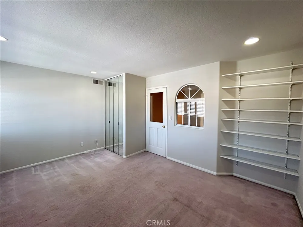 8132 E Hillsdale Orange, CA 92869