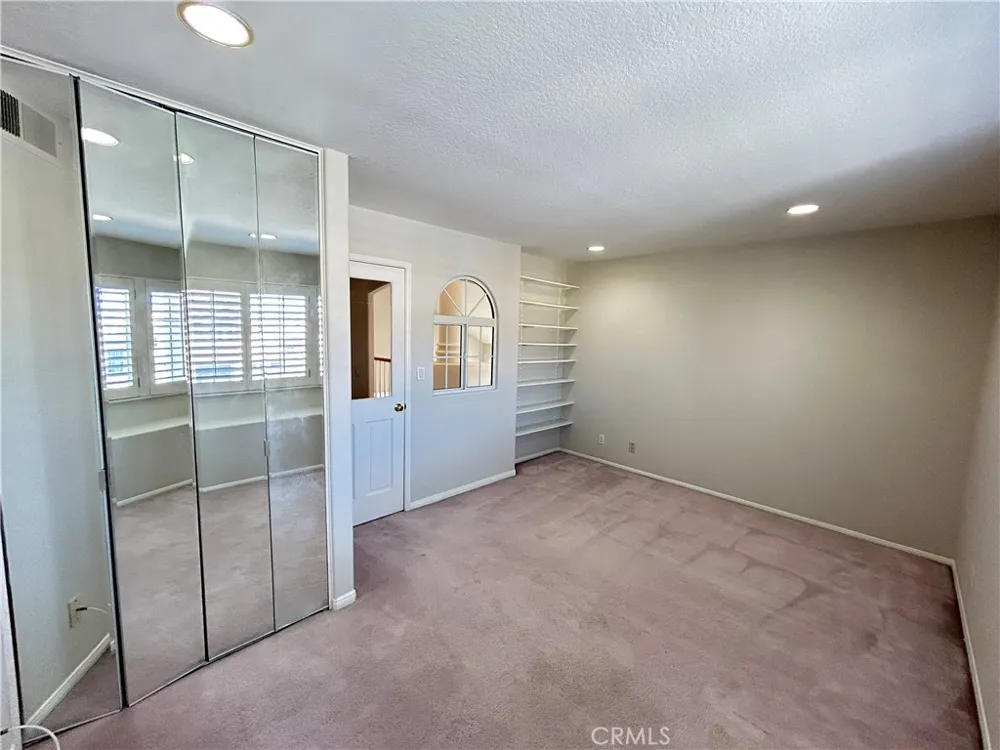 8132 E Hillsdale Orange, CA 92869