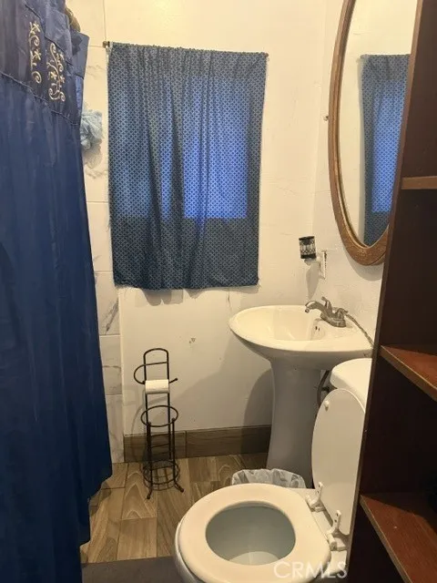 203 Kern East Los Angeles, CA 90022