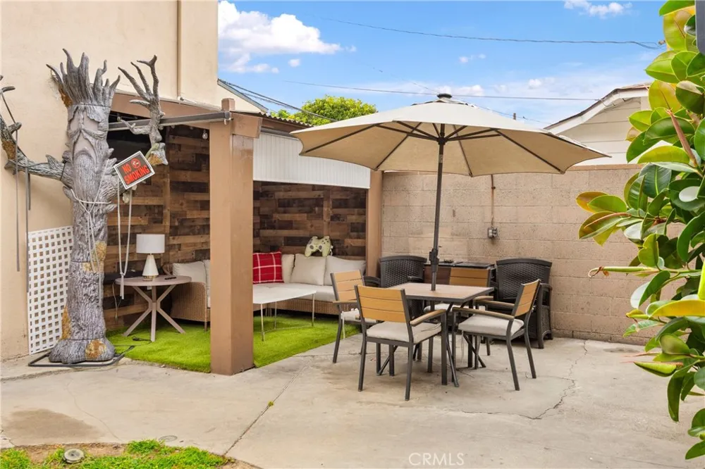 1005 E Harding Street Long Beach, CA 90805