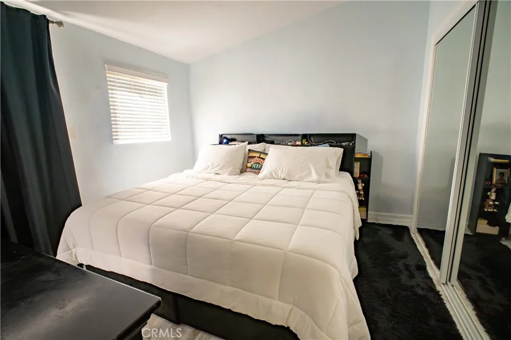 18301 Pammy Huntington Beach, CA 92648