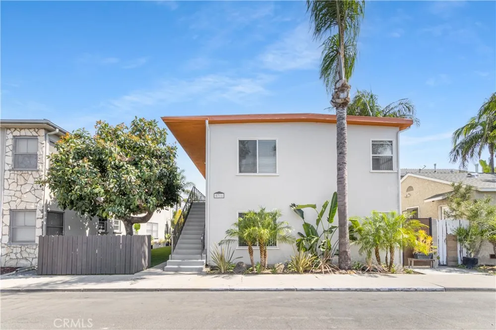 5711 E 2nd Long Beach, CA 90803