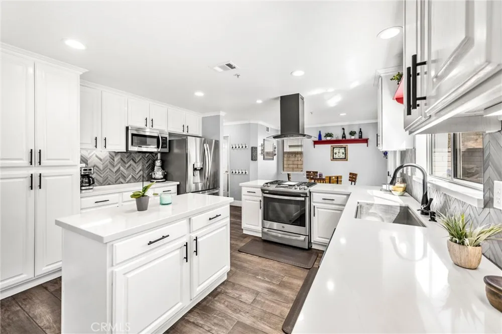 1808 E Taft Lane Placentia, CA 92870