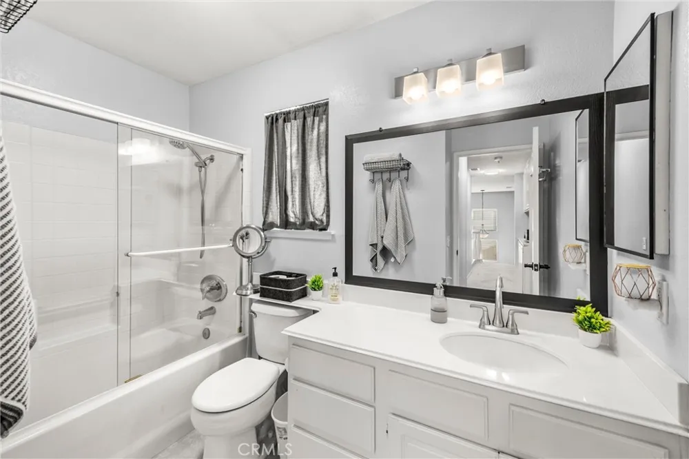 1808 E Taft Lane Placentia, CA 92870