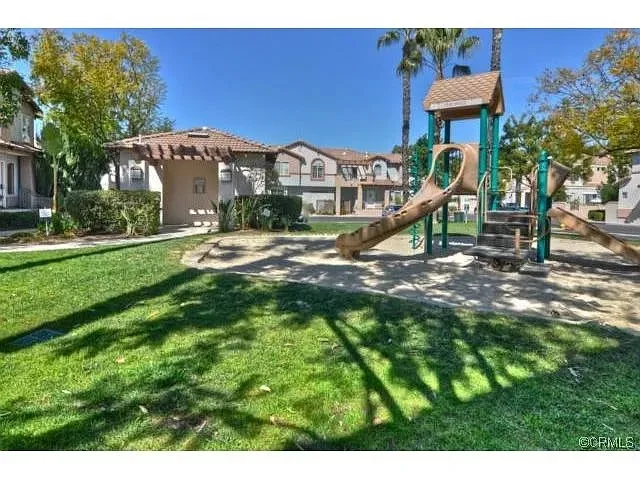 7 Santa Barbara Court Lake Forest, CA 92610