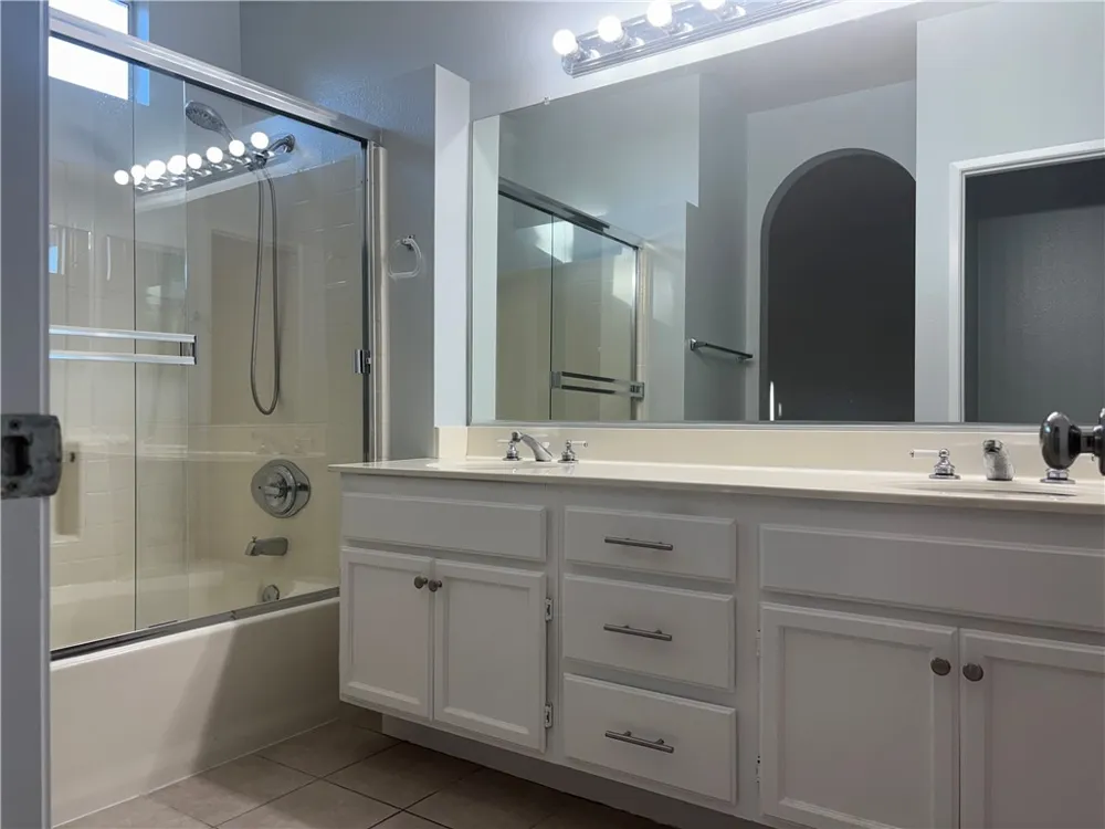 7 Santa Barbara Court Lake Forest, CA 92610