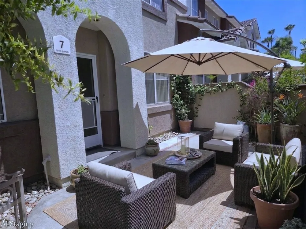 7 Santa Barbara Court Lake Forest, CA 92610