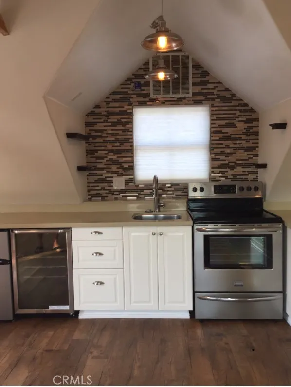 712 W Amerige Avenue #A Fullerton, CA 92832