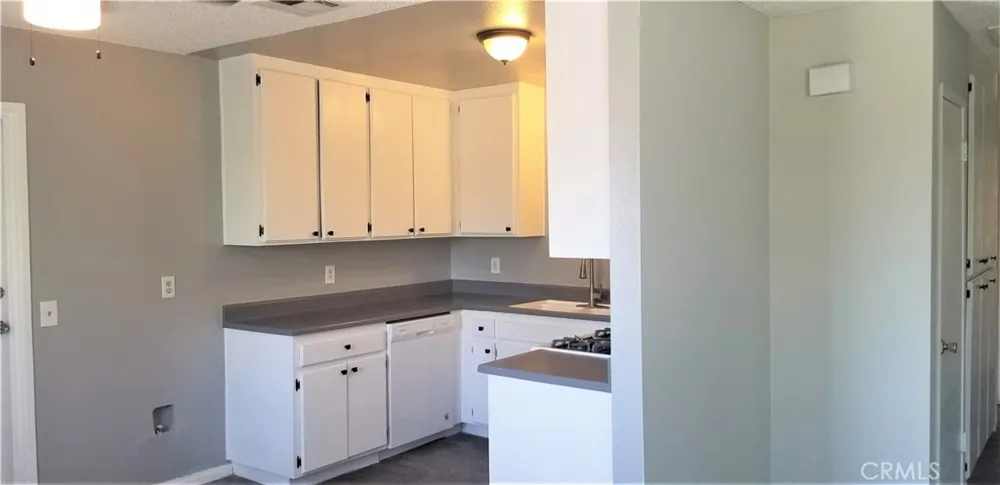 12511 Kiowa Apple Valley, CA 92308