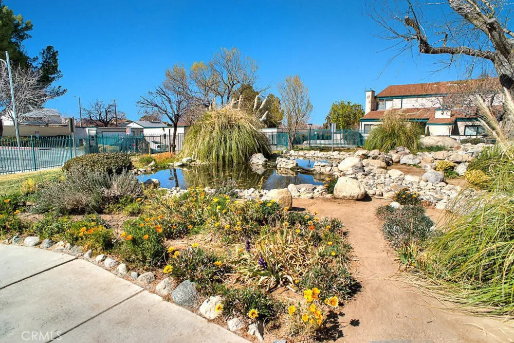 44460 15th E #3 Lancaster, CA 93535