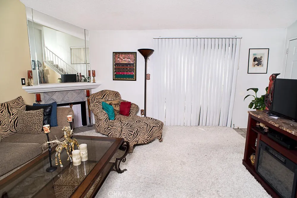 44460 15th E #3 Lancaster, CA 93535