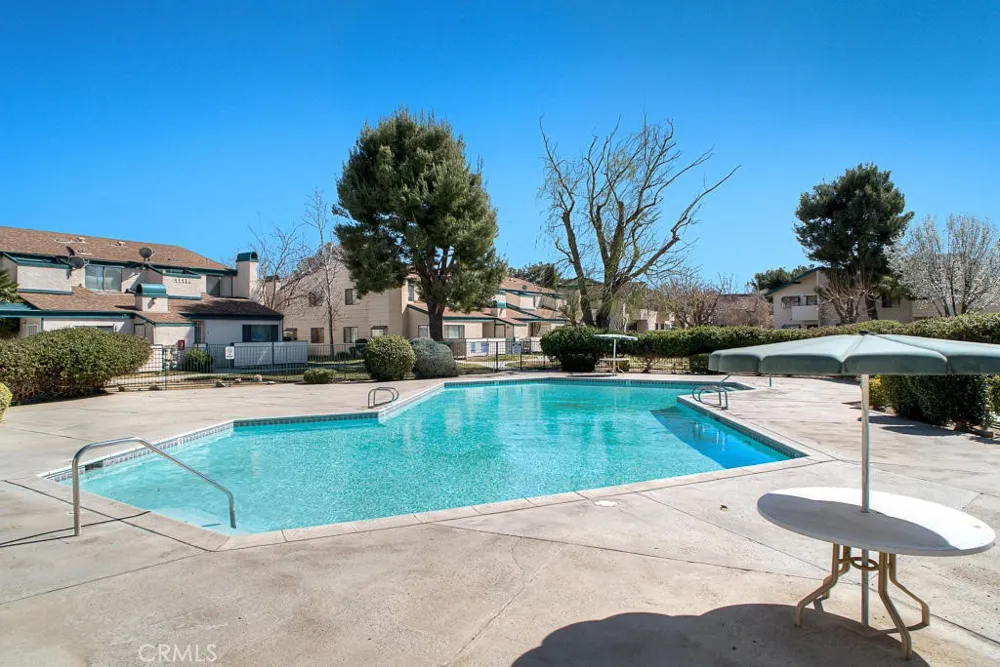 44460 15th E #3 Lancaster, CA 93535