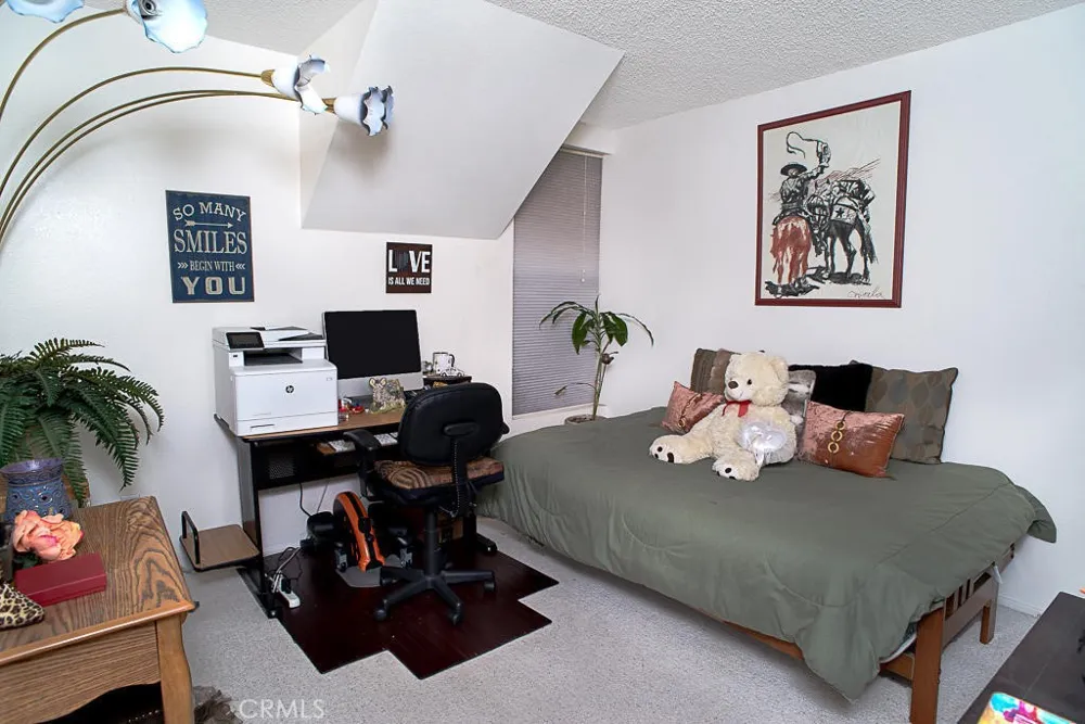 44460 15th E #3 Lancaster, CA 93535