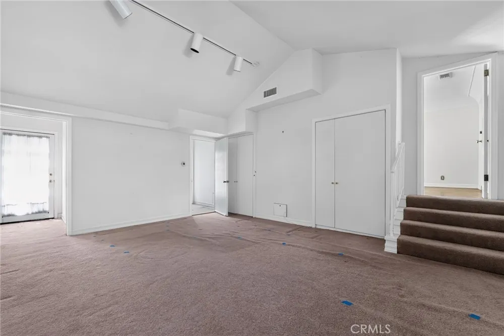 2201 E Glenoaks Glendale, CA 91206