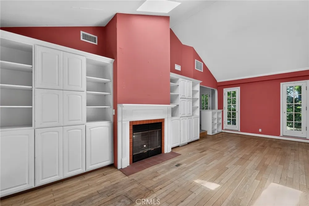 2201 E Glenoaks Glendale, CA 91206
