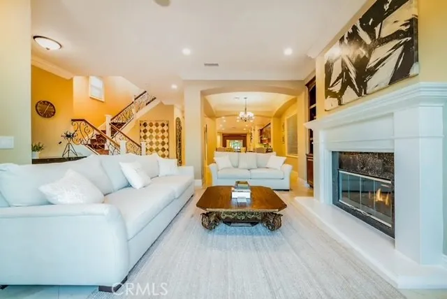 225 11th Huntington Beach, CA 92648