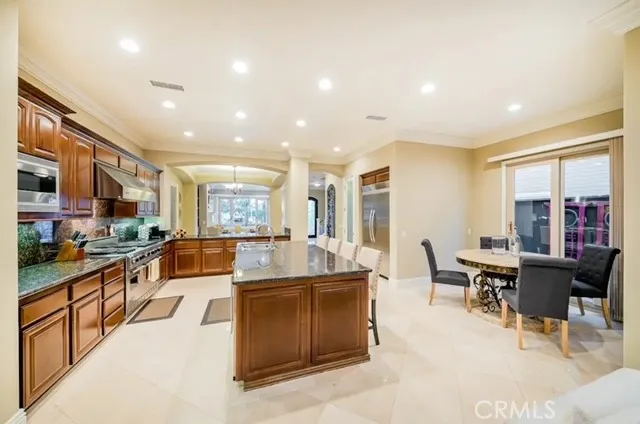 225 11th Huntington Beach, CA 92648