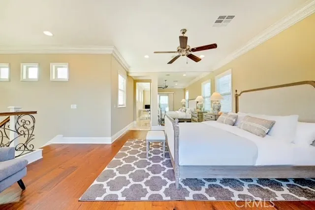 225 11th Huntington Beach, CA 92648