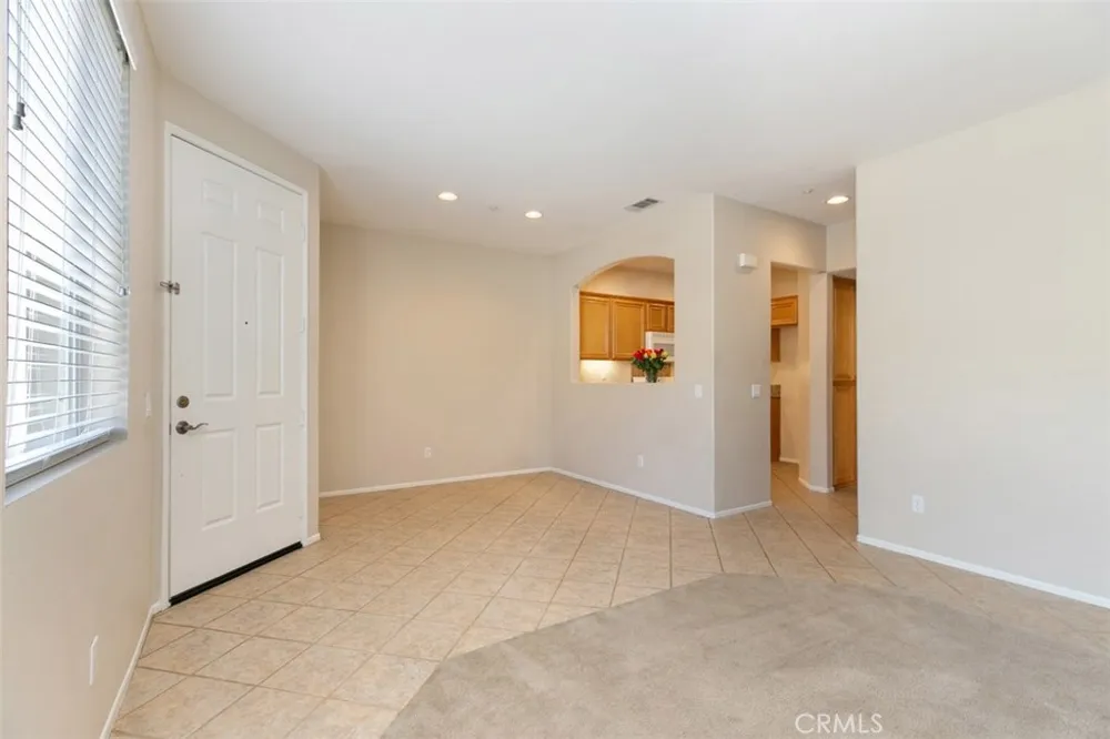 10 New Market Irvine, CA 92602
