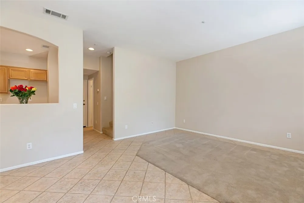 10 New Market Irvine, CA 92602