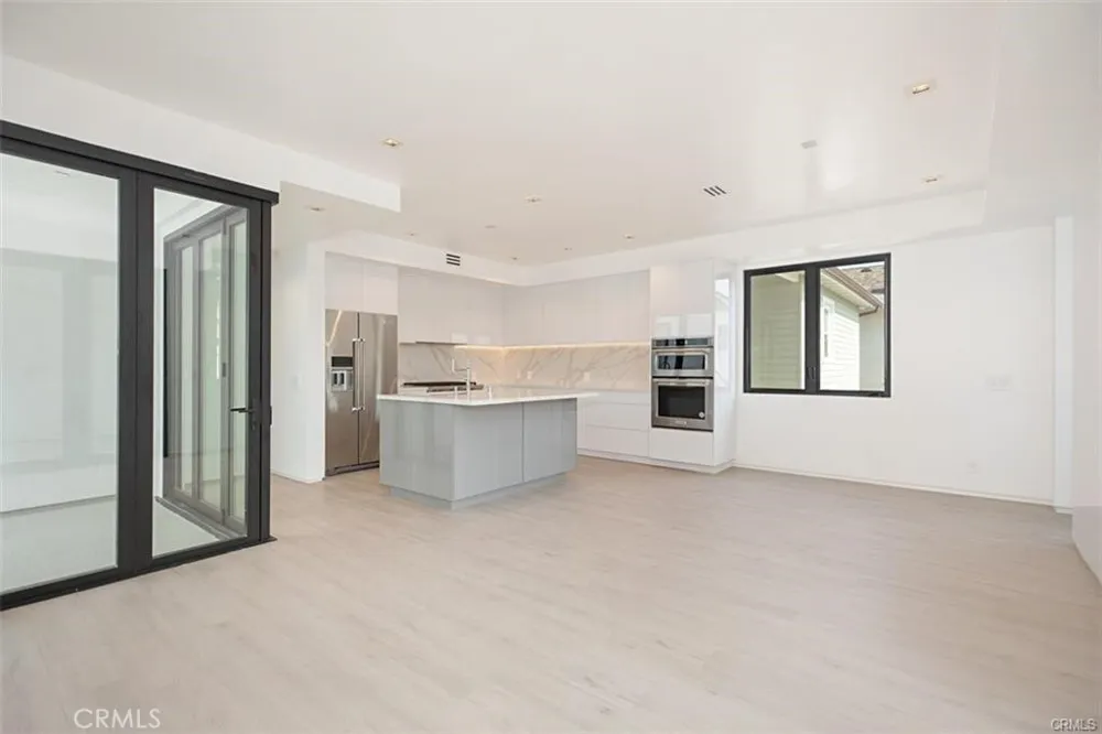423 Orchid Ave #1/2 Corona del Mar, CA 92625