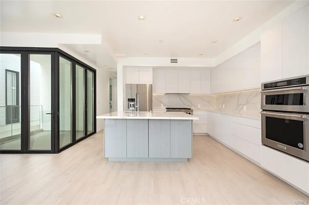 423 Orchid Ave #1/2 Corona del Mar, CA 92625