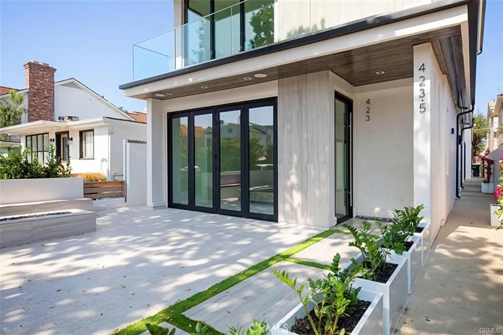 423 Orchid Ave #1/2 Corona del Mar, CA 92625