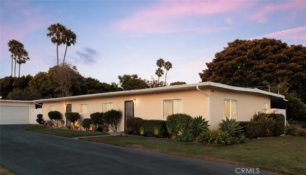 220 Knox Costa Mesa, CA 92627