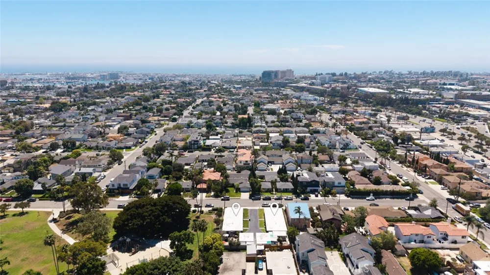 220 Knox Costa Mesa, CA 92627